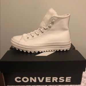 Converse Ripple Lift Shoe